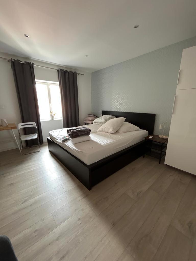 Tour D'Auvergne - Appartements En Plein Centre Ville, Proche De La Cathedrale Et De La Place De Jaude Клермон-Ферран Экстерьер фото